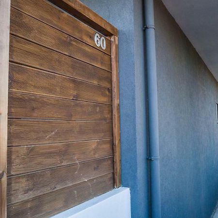 Heraklion Airport Family Lux Apartment Exteriör bild