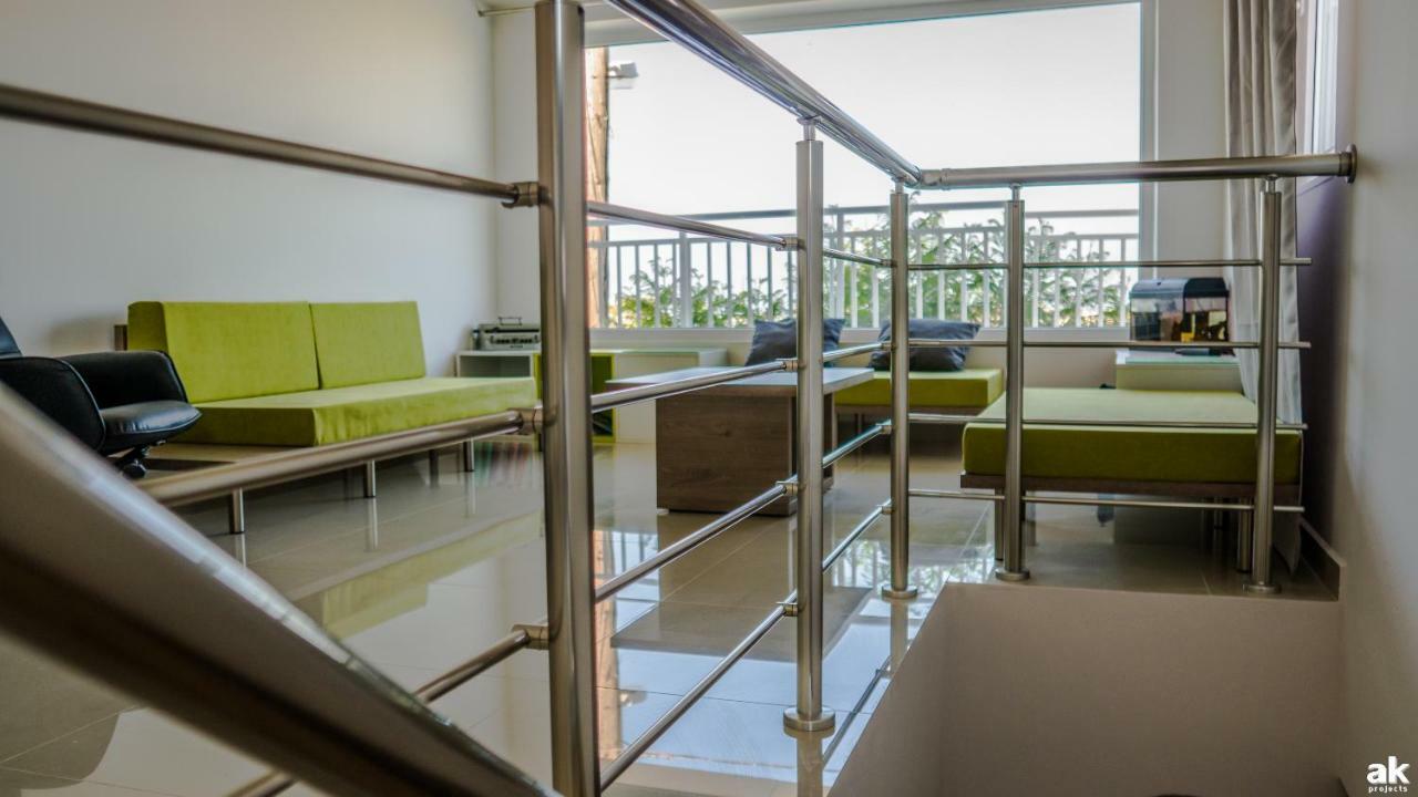Heraklion Airport Family Lux Apartment Exteriör bild