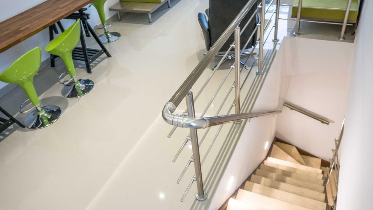Heraklion Airport Family Lux Apartment Exteriör bild