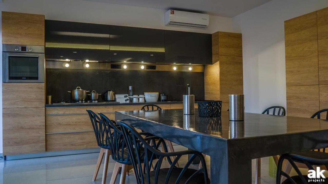 Heraklion Airport Family Lux Apartment Exteriör bild