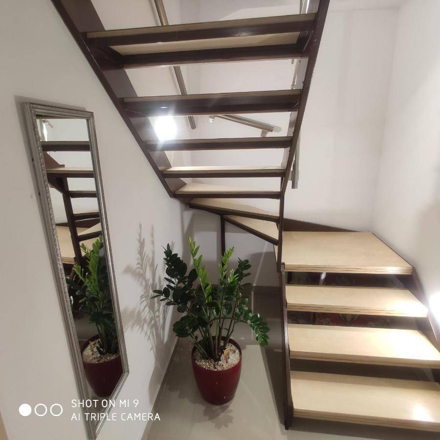 Heraklion Airport Family Lux Apartment Exteriör bild