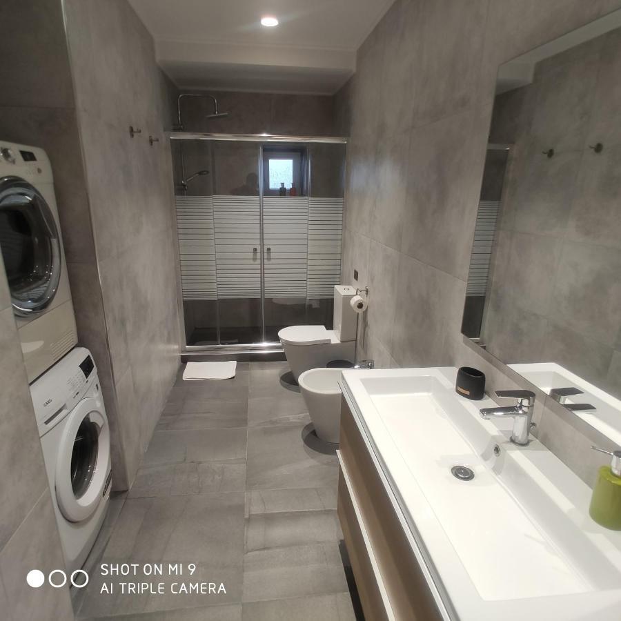 Heraklion Airport Family Lux Apartment Exteriör bild